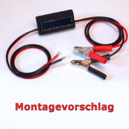 Montagevorschlag für MicroCharge-Lademonitor mit Anschlusskabeln und Batterieklemmen